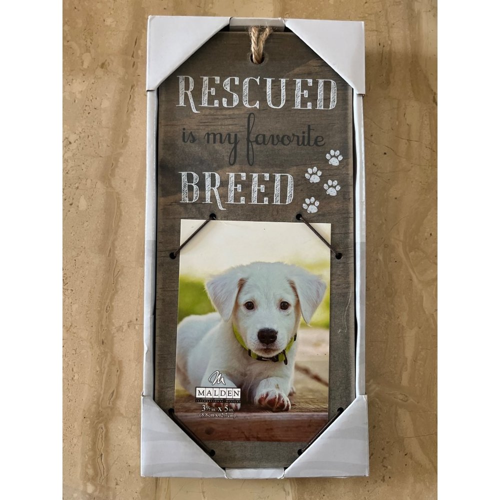 (NWT)Malden3 1/2” x 5”  Wood inspired Photo Frame for Fur baby